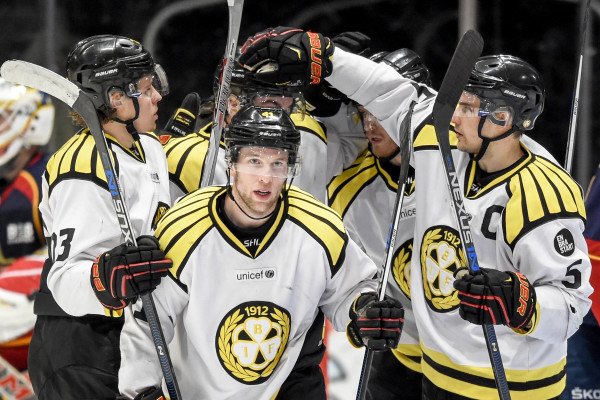 Brynäs jublar. Foto: Johanna Lundberg / BILDBYRÅN 