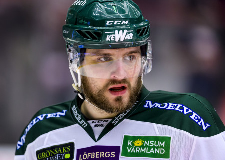 Mikael Wikstrand i FBK-tröjan. Foto: Peter Skaugvold / BILDBYRÅN