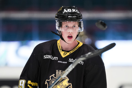 Fredrik Karlström i AIK-tröjan. Foto: Andreas L Eriksson / Bildbyrån